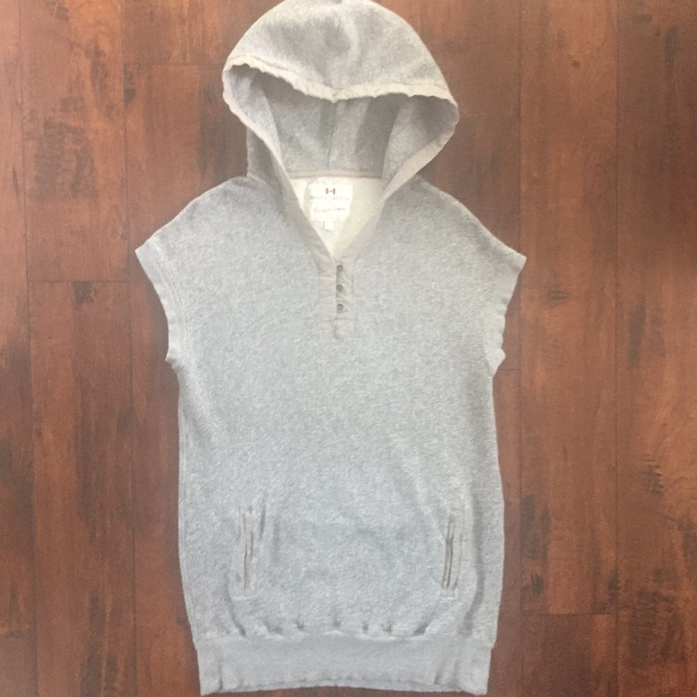 Roots Long Sleeveless Hoodie